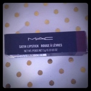 MAC satin lipstick